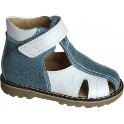 Детские сандалии с закрытым носком бело-голубые «Римас» (RIMAS)
